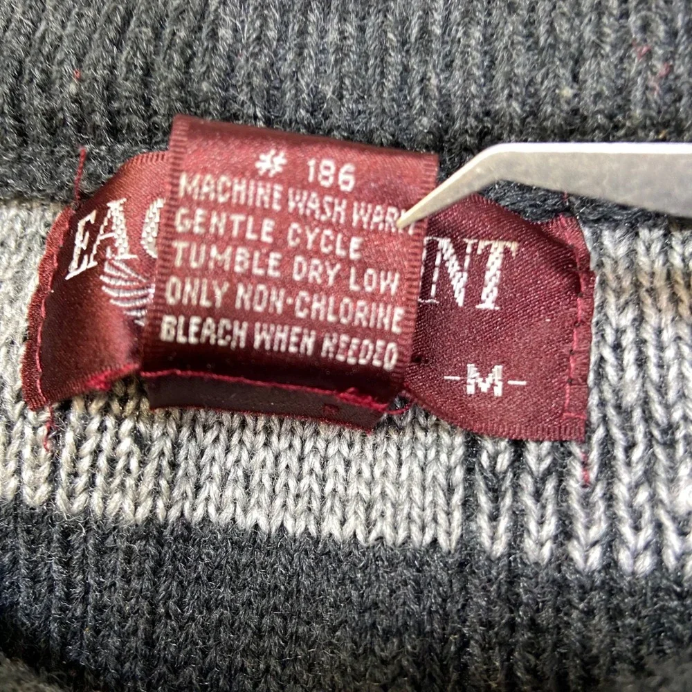 Eagle‎ Point Men's Gray Plaid Pattern Crew Neck Sweater Size M